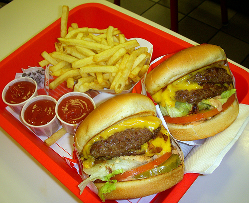 Living near fast food restaurants influences California teens' eating