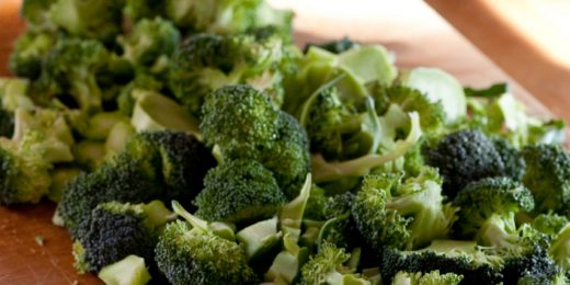 Stanford nutrition experts discuss top cancer-preventing foods