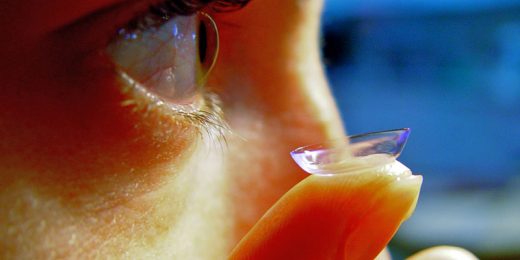 A bioengineer’s dry eyes prompted effort to improve contact lenses