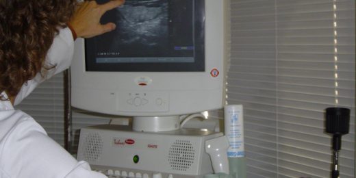 Stanford otolaryngologist champions ultrasound imaging