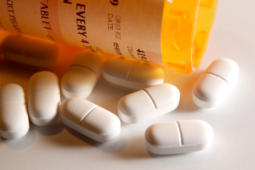 Stanford Pain Expert Has Advice For Pharmacists On How To Curtail The   Painkiller Pill 1024x683 