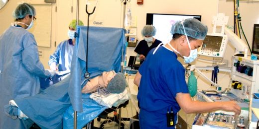 Training anesthesiologists to handle emergencies using simulation