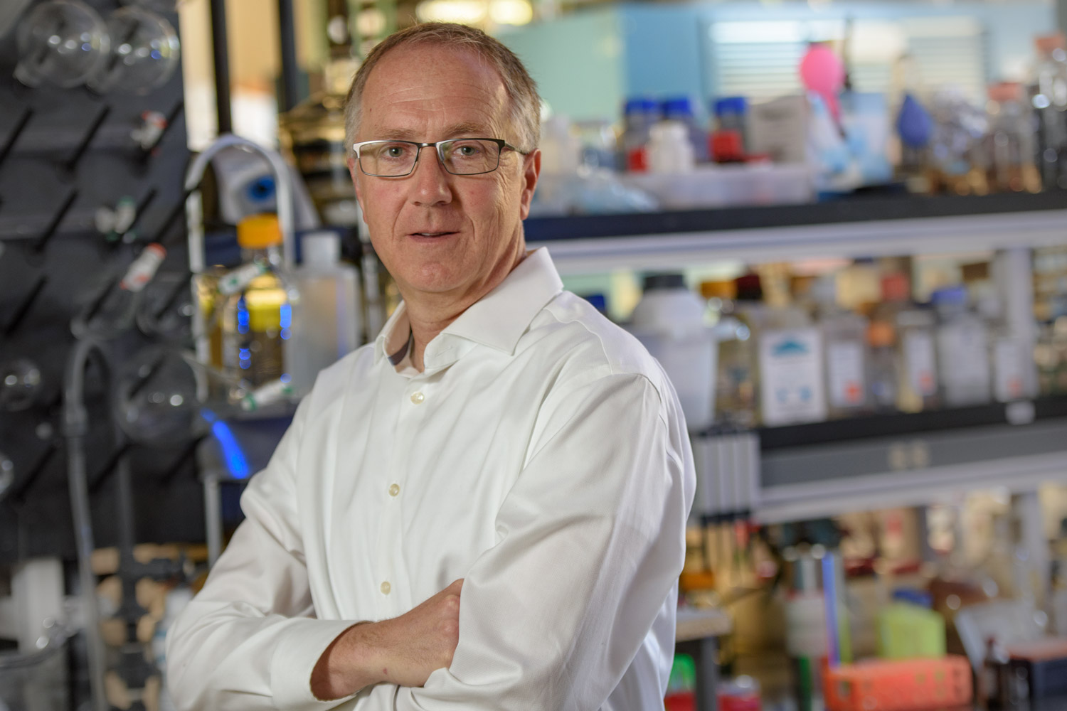 Stanford chemist Eric Kool in his lab