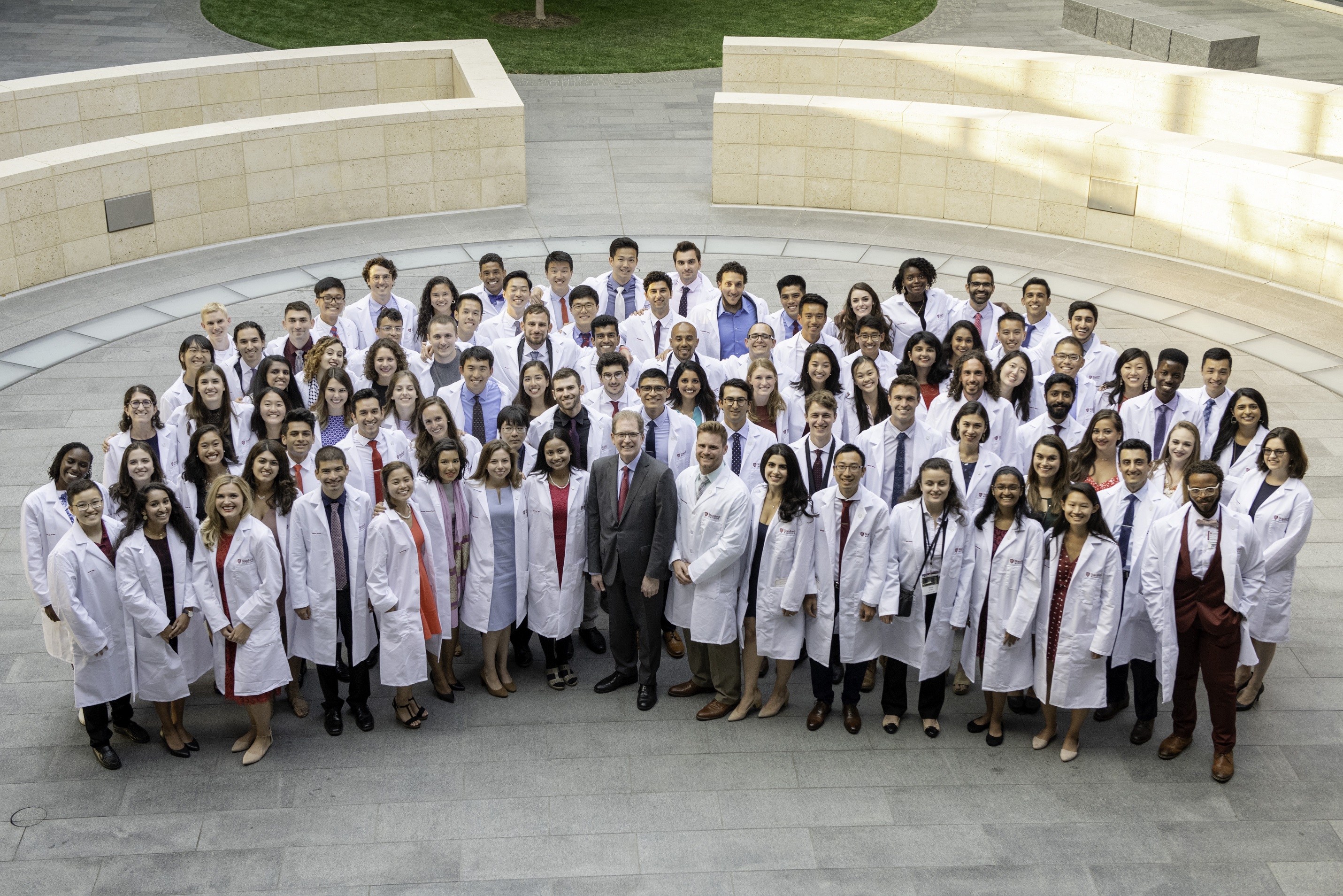 Stanford Medicine white coat ceremonies mark the beginning of the journey  for MDs, MSPAs - Scope