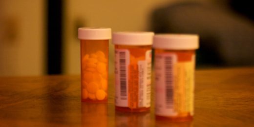 “Safely doing less” to lower addiction risk from opioids prescribed by dentists