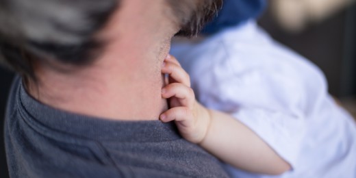 When new dads can stay home, it’s good for the health of moms