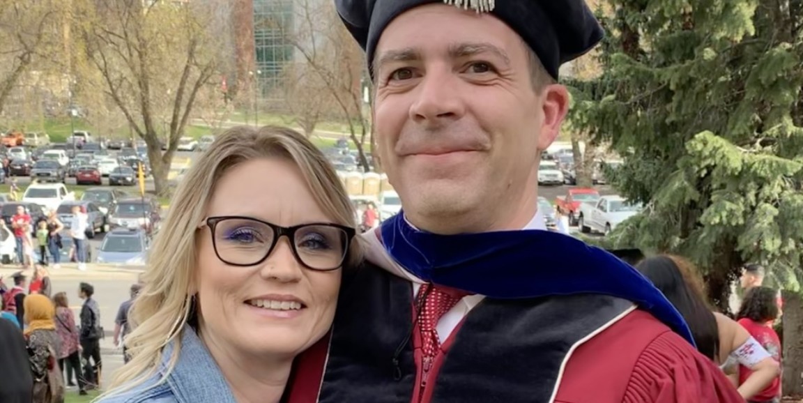 Vest and his wife, Ryelee, attend his commencement ceremony from Washington State University in May 2019. (Image credit: Courtesy Noel Vest