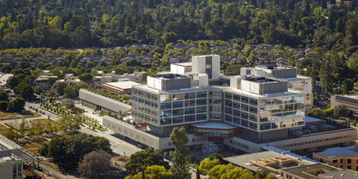 The new Stanford Hospital welcomes its first patients